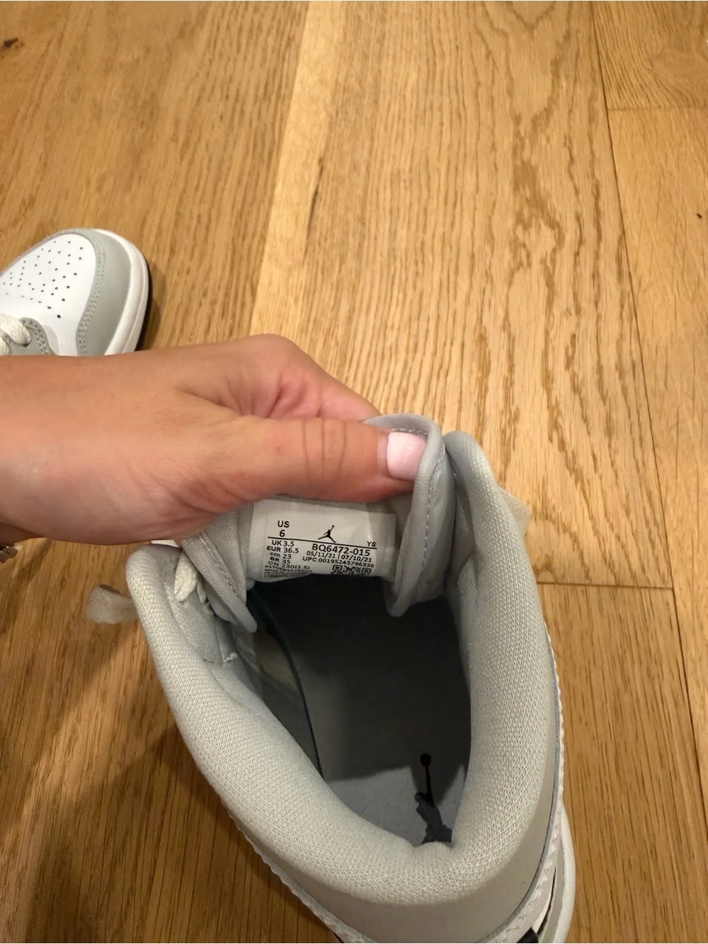 Womens Air Jordan 1 Mid Grey Fog